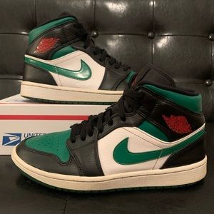 Jordan 1 Mid ‘Pine Green’